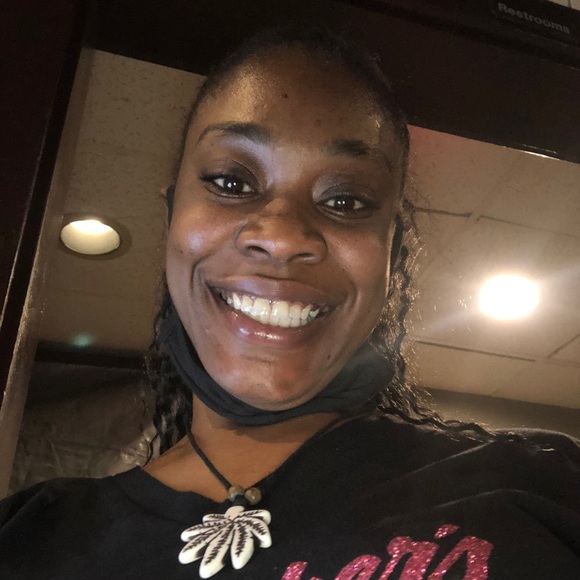 Meet your Posher, Sequoyah - Picture 1 of 1